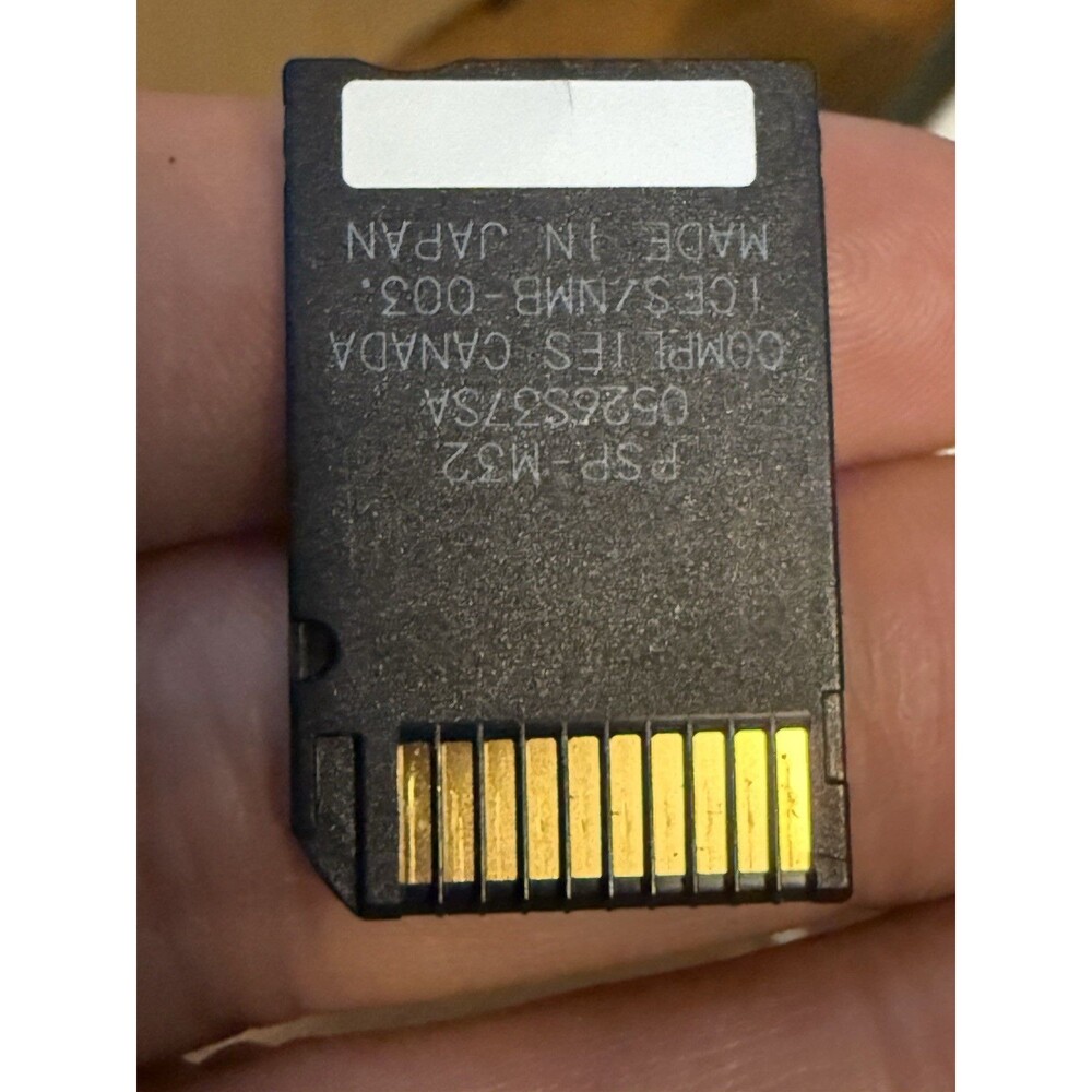 Genuine Sony 32MB Memory Stick Duo MS Card Non-PRO for Sony PSP - Picture 2 of 2